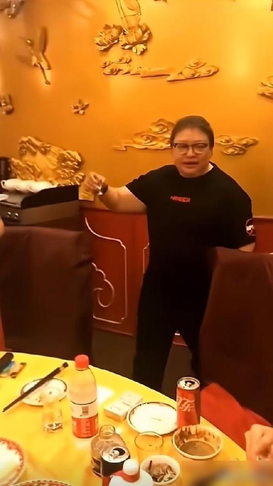 厦门中考成绩出炉了，差1分就差300多名。

作为当年中考差0.5分滑出目标校录
