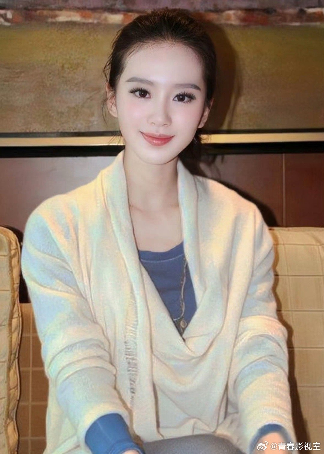 刘亦菲 刘诗诗 姐姐好像[抱一抱] ​​​