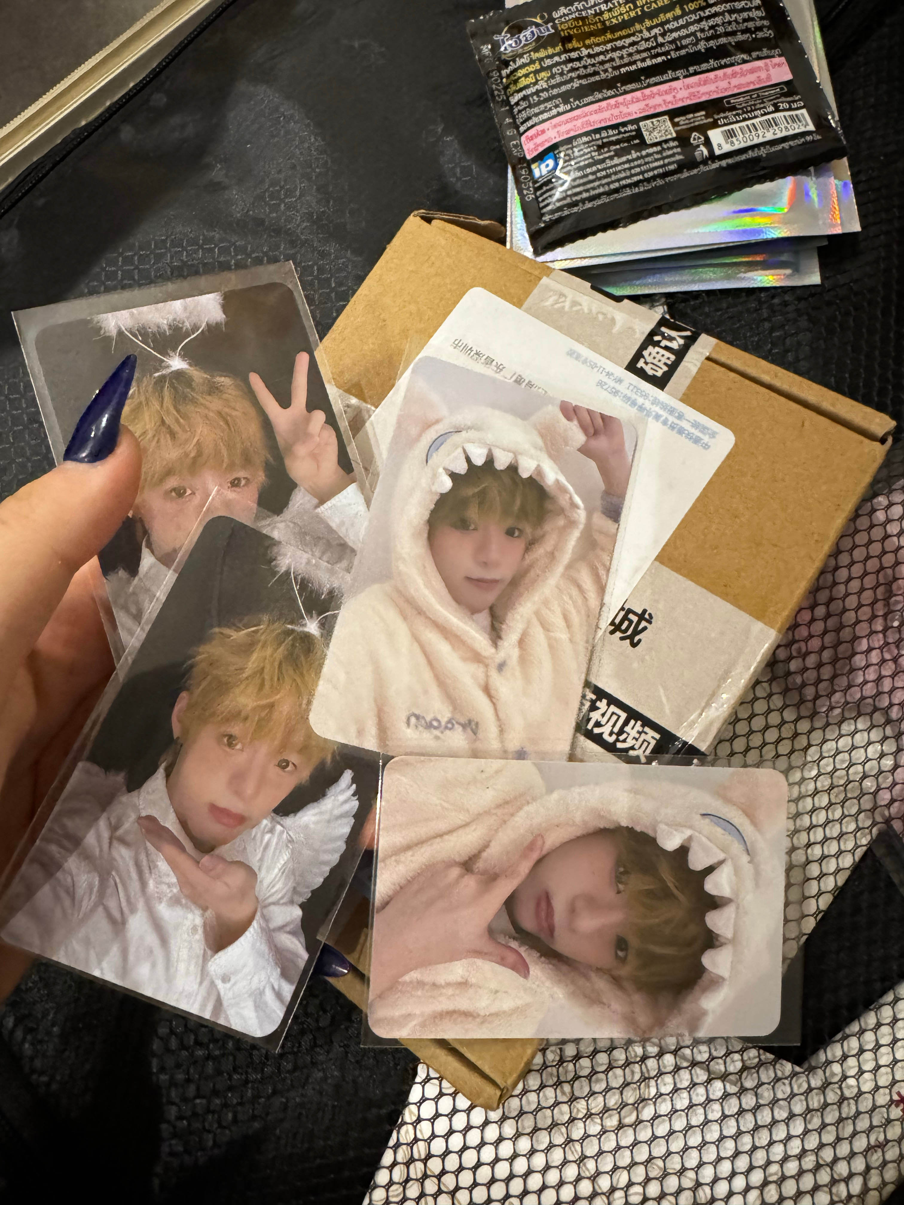 我不行了翻小卡翻出来的 