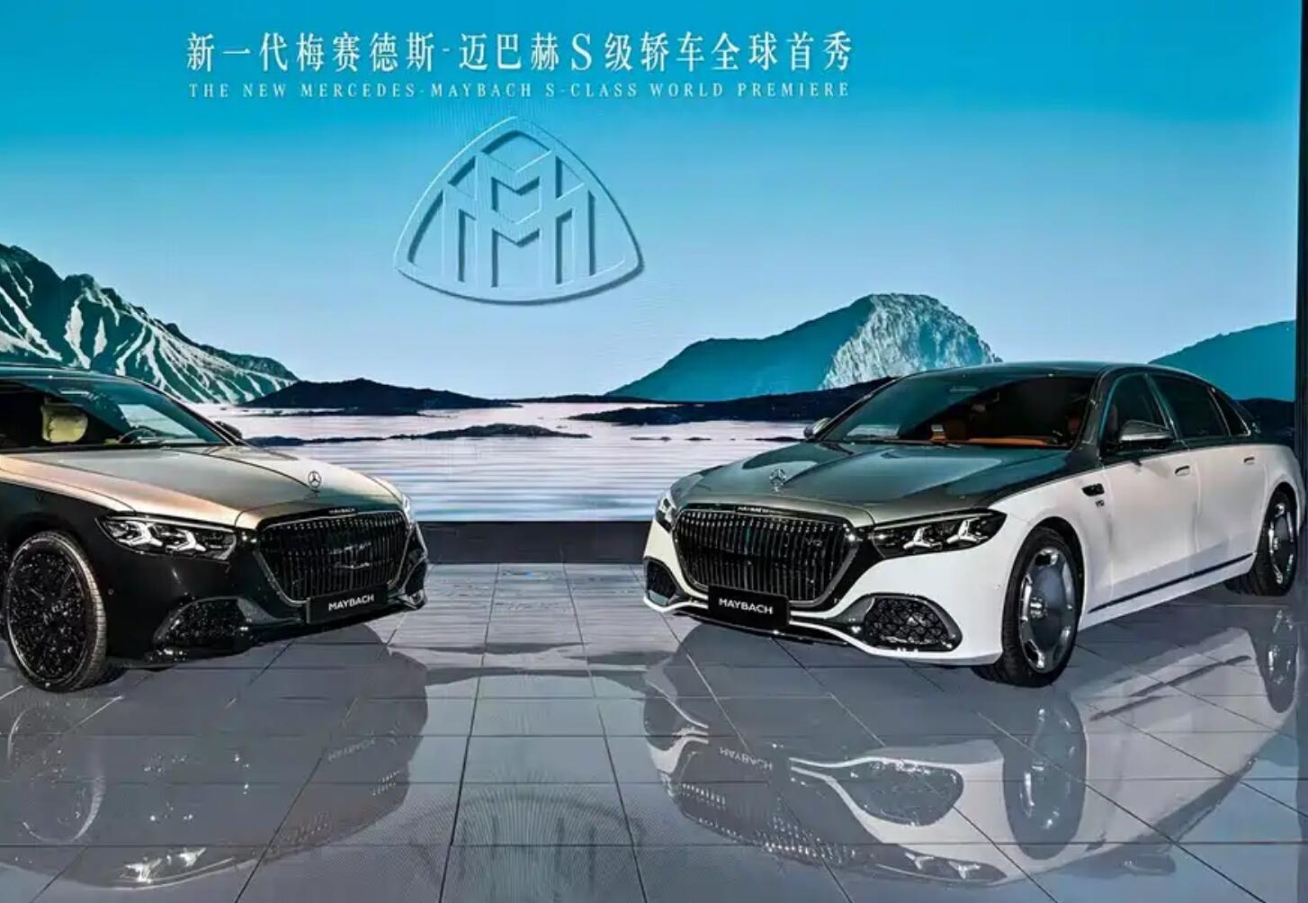 新款迈巴赫S级全球首秀！首次搭载奔驰MB.OS架构，AI赋能，12缸发动机性能拉