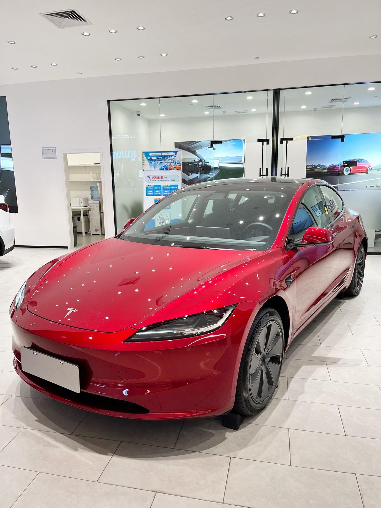 现在的特斯拉还值得买吗？不用纠结，看看我的分析。

在头几年，特斯拉确实有一定的