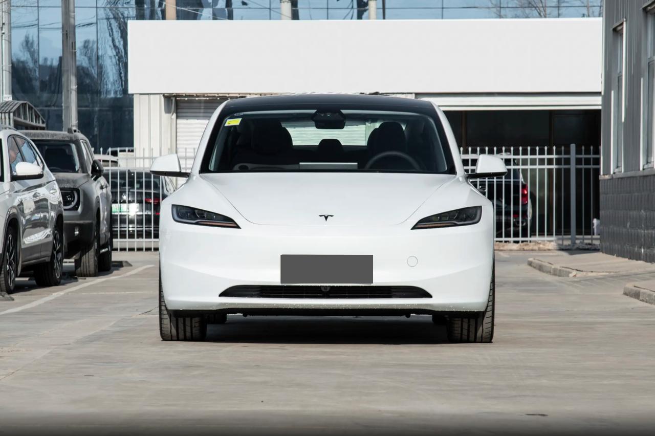 新手提Model 3必看！避开4S店套路，一年养车省出一部手机钱
 
别再被“电
