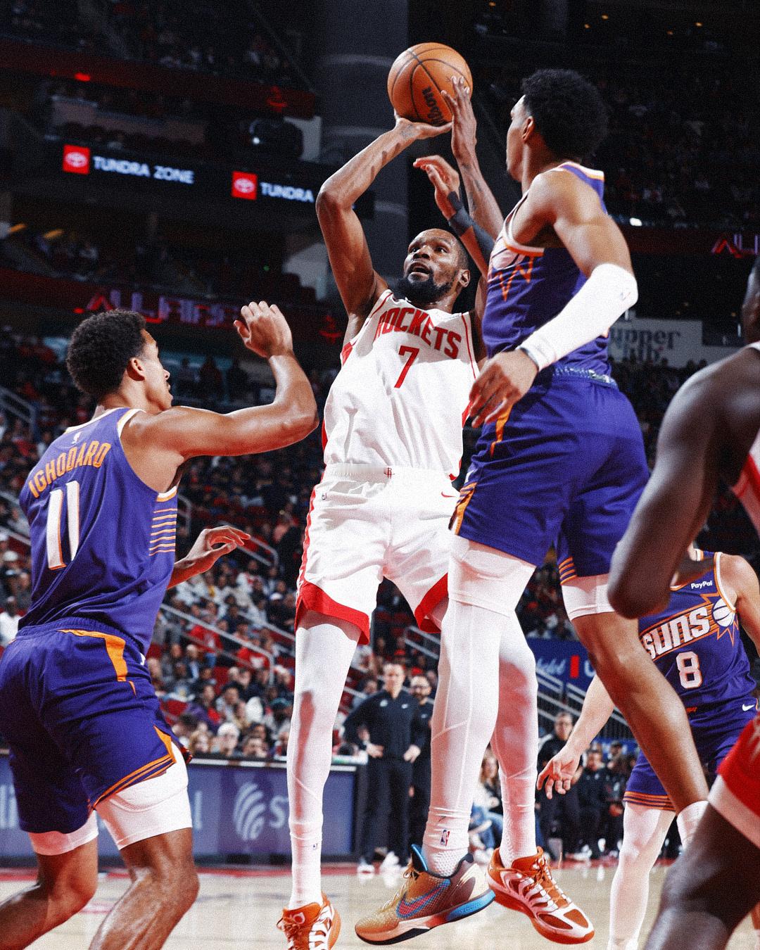 火箭面对太阳6连胜，近12战10胜，KD里程碑之夜第二节带队扭转比赛，阿门31分