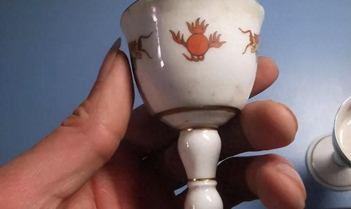 1979年山西村民在田间劳作时偶然发现一个杯子，竟助失传已久的珍贵文物再度现世！
