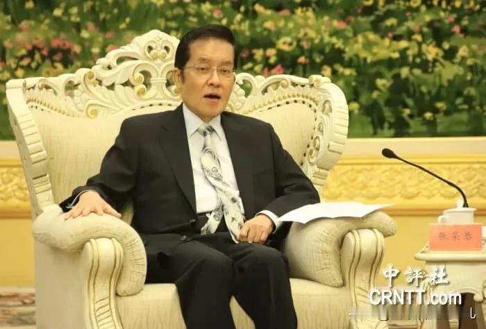 国民党这次的表态，直接戳中了两岸中国人最敏感的神经。在三个重大历史纪念日叠加的特