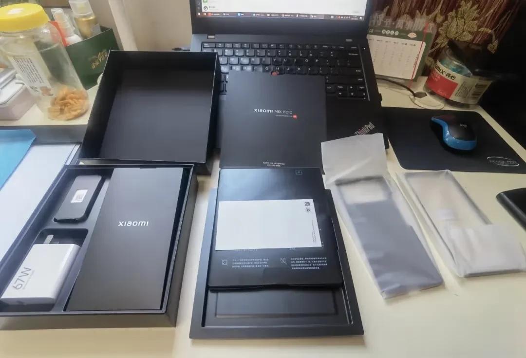 小米咋回事？我上某东看了下，新出的手机好评基本都是99%，不管是两三千的红米K6