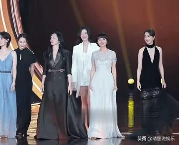 娱乐圈没有论资排辈了吗？
虽然蒋勤勤如今可能没有前面几位火，但她已经出道三十多年