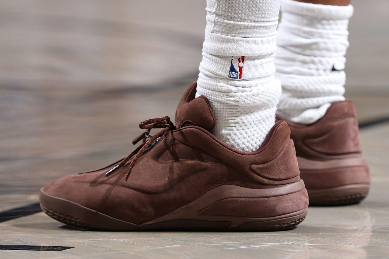 谢伊·吉尔杰斯-亚历山大 · Converse Shai 001 果然还得是皮质