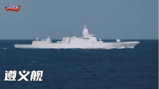 美军跑到南海耀武扬威，跟着咱们055遵义舰高速较劲，半路直接断电趴窝！接连两艘伯