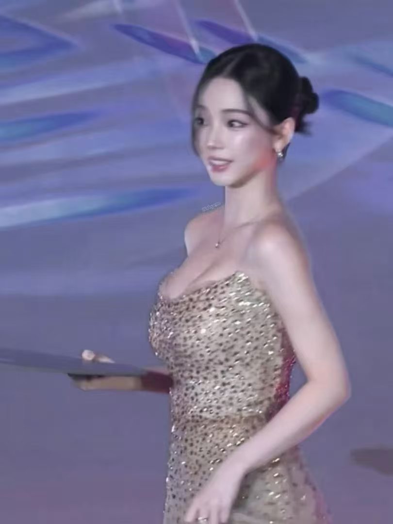 看到这张图我也是直接心平气和专注女神神颜了 