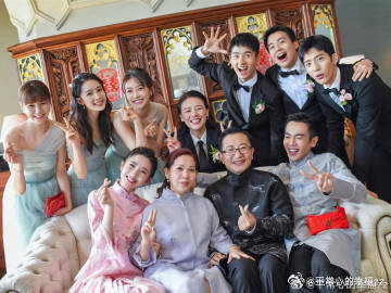 商K热点观点﻿刘昊然 郭麒麟商K热点观点﻿ 刘昊然被曝现身商K：想当爸爸的人，不