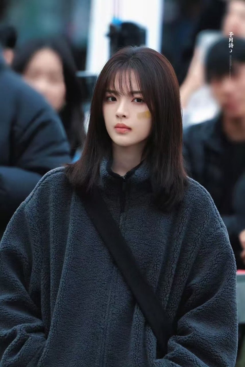 杨超越郑雨破碎感 杨超越清冷破碎感我见犹怜 