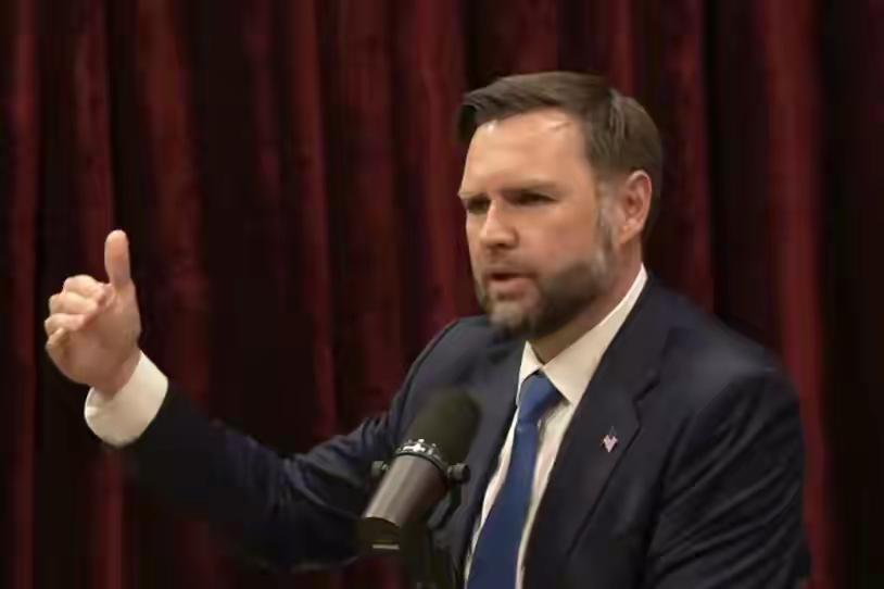 美国副总统万斯公开指责以色列，他在一档节目中表示，以色列政府内部试图让美国偏离与
