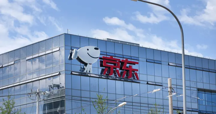 京东外卖招商家，称5月1日前入驻免年佣金