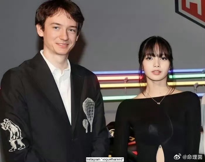 Lisa确认分手各取所需吧 有啥的 