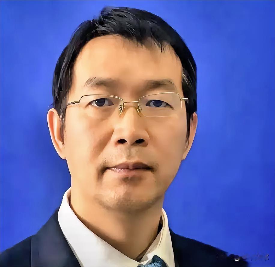 谁想出来的？够狠。
大厂员工被裁，不跟你闹，不跟你吵，直接把考勤表和录音打包，递