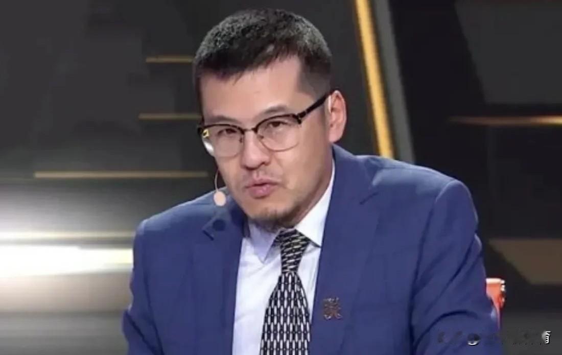 杨毅老师对谢泼德的点评真是一针见血！
近期，篮球解说员杨毅在一场比赛解说中指出，
