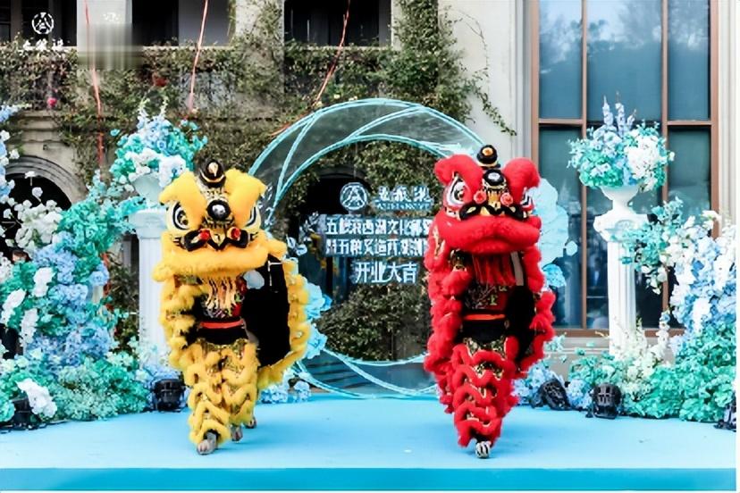 文化体验馆、潮饮店落地西子湖畔，五粮液“年轻化、场景化”战略再下一城