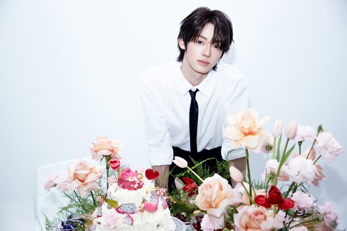 TWS迷你5辑《NO TRAGEDY》概念照ROMEO CAT Ver. 🌹 