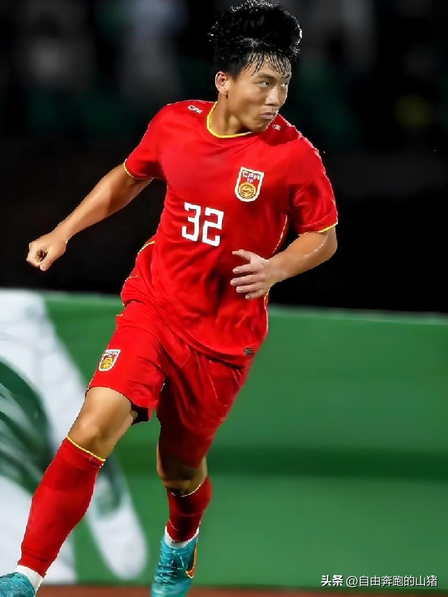 u17谢晋已经没在欧洲踢球了，并且没进入浮岛敏率领的u17的英国4国热身赛拉练名