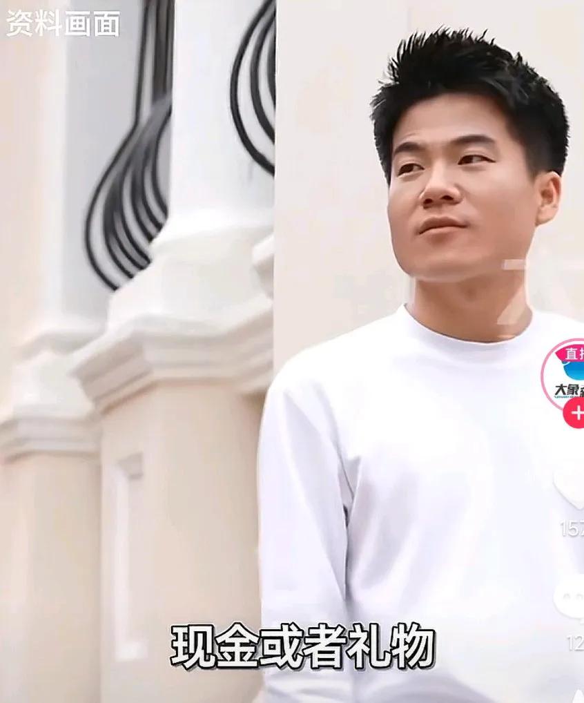 董宇辉不愧是大主播，非常有担当，董宇辉在线喊话合作的商家，别送礼了，不要再以任何