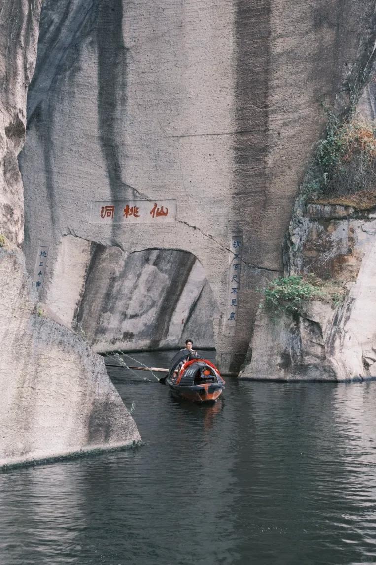 音乐真是个神奇的东西。就像安俊源说的，最令人激动的节奏似乎很复杂，出人意外；最优