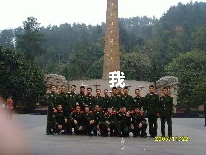 40岁了一次都没有染过头发，也不知道染一次黄毛，会被人说是不正经，丢人现眼，好想