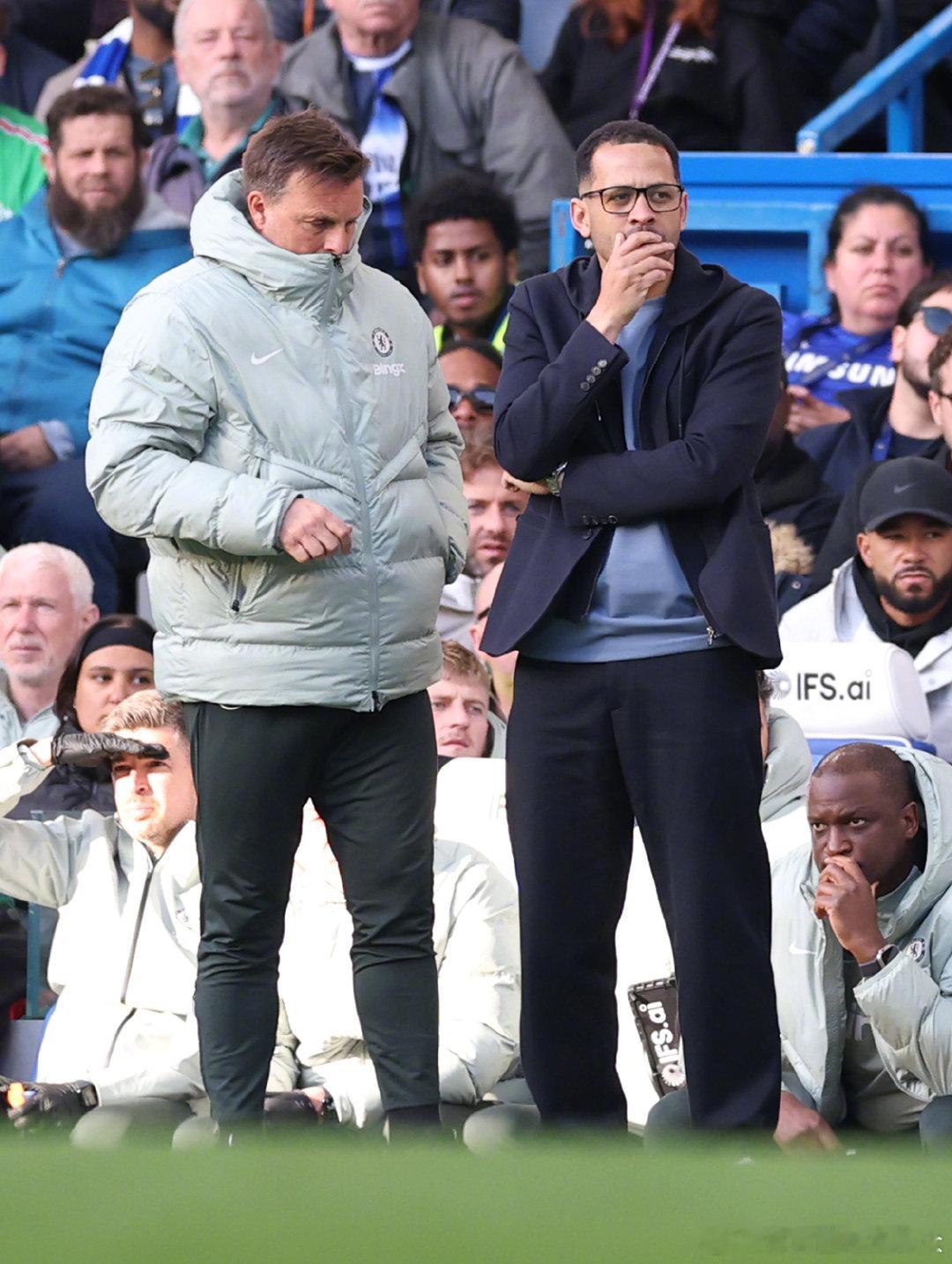 🔵同为blue 你的blue带着些许忧郁自2021年欧冠决赛以来，切尔西对阵曼