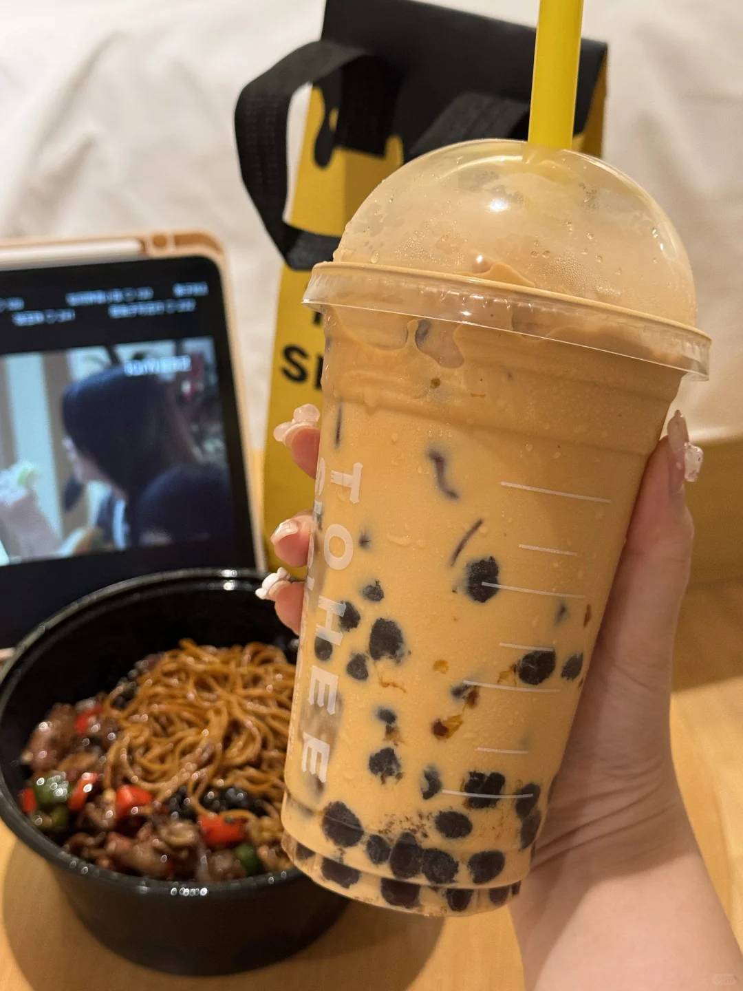 在苏州！！好喝他妈给好喝开门！！！！！