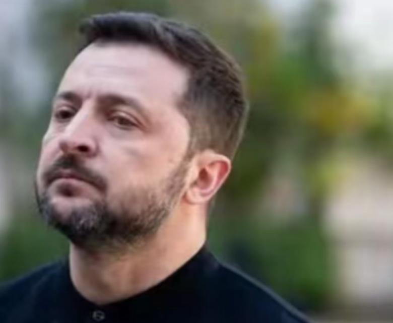 乌克兰之所以能够走到今天，罪魁祸首不是北约，不是欧盟，更不是美国与俄罗斯，说白了