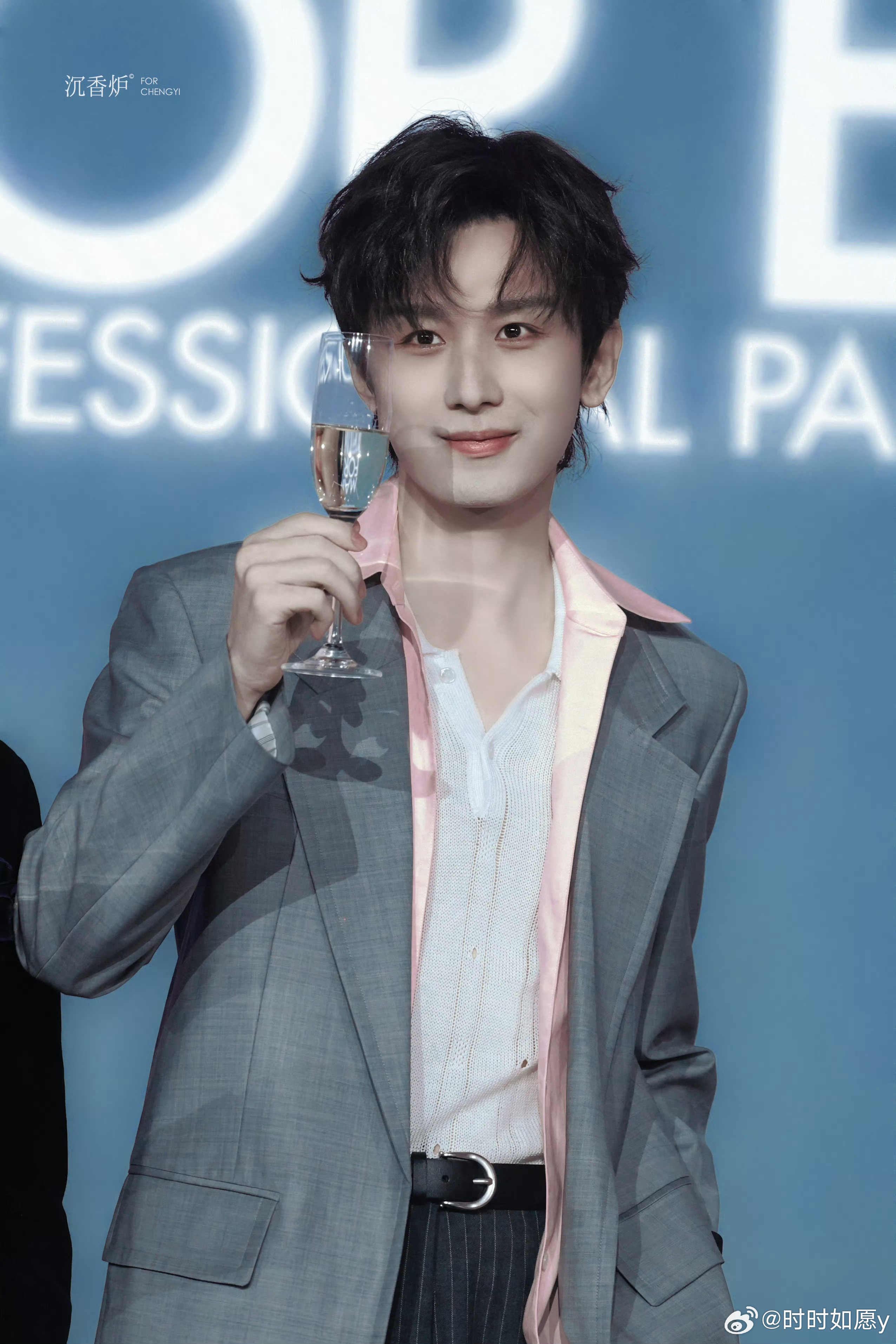 成毅两京十五日cy成毅朱瞻基你的江湖，你的武林，你的抱负，你的情怀，在萧萧雪落时