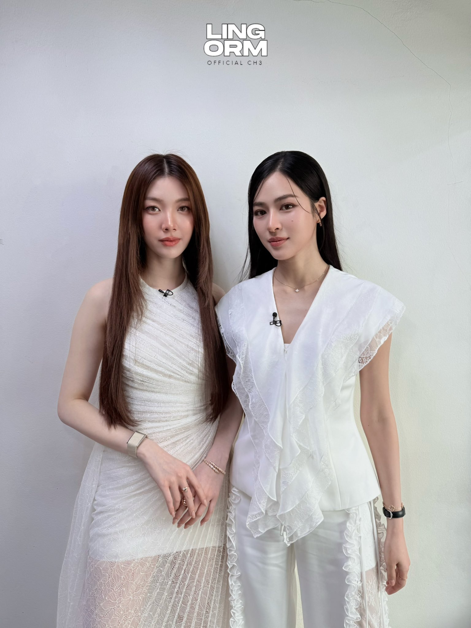 今日份剧宣妆造 