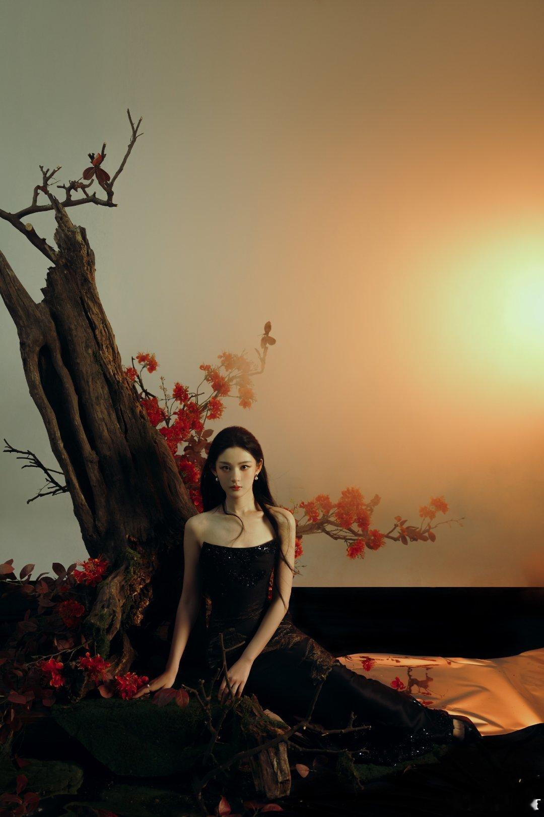 赵晴梧桐树下美人花赵晴又美又飒让人移不开视线，疯狂着迷中 ​​​