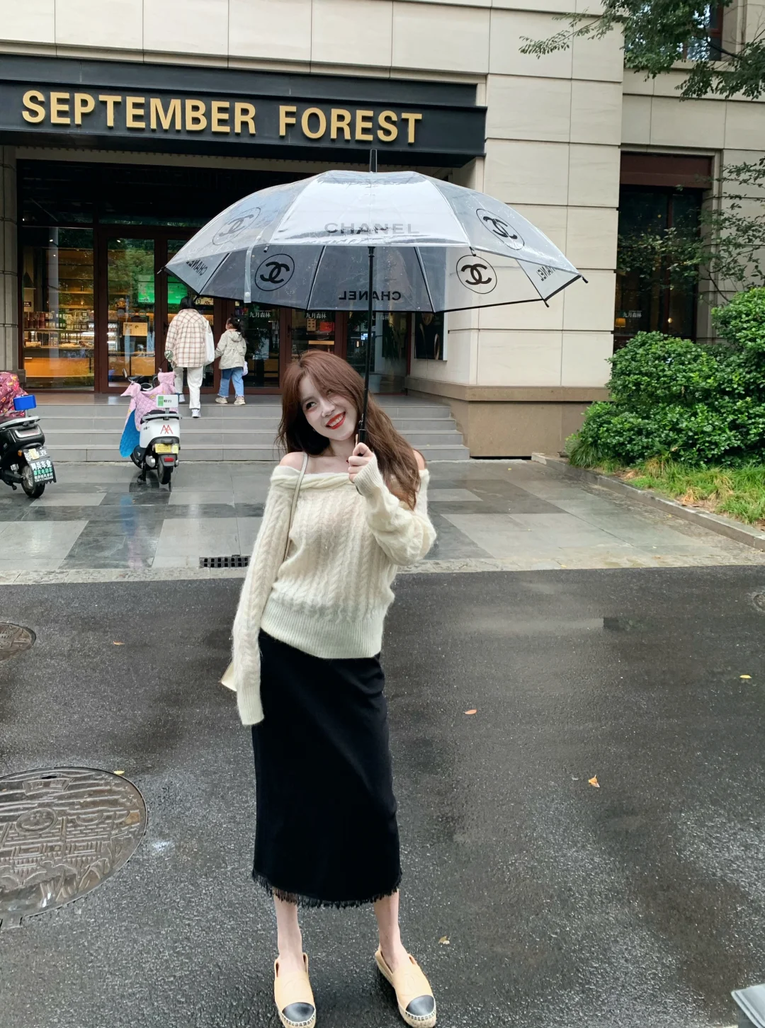 俏皮白月光☔️很特别的露肩