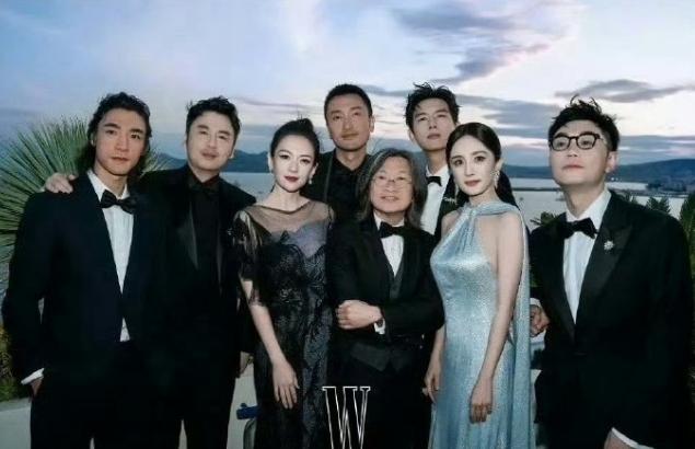 《酱园弄》至今颗粒无收！
《酱园弄》全明星阵容，动静可真不小，好几家都想靠这部影