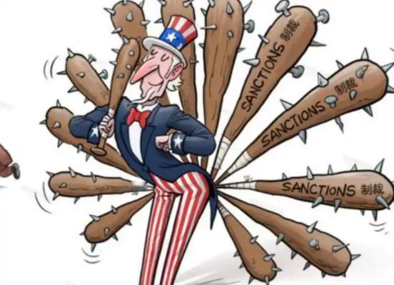 之所以很多小国，宁愿得罪中国，也不愿意得罪美国，是因为一旦得罪美国，美国是一个睚