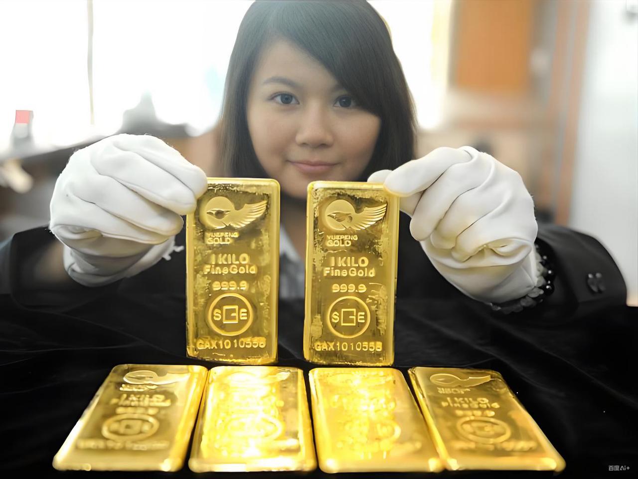 我想说，黄金目前仍是赚钱的中介物，为什么？我们知道目前世界上央行持有黄金最多的是