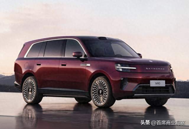 新品登场四分钟订单破万，小米澎总一亮相就搅动整个新能源市场