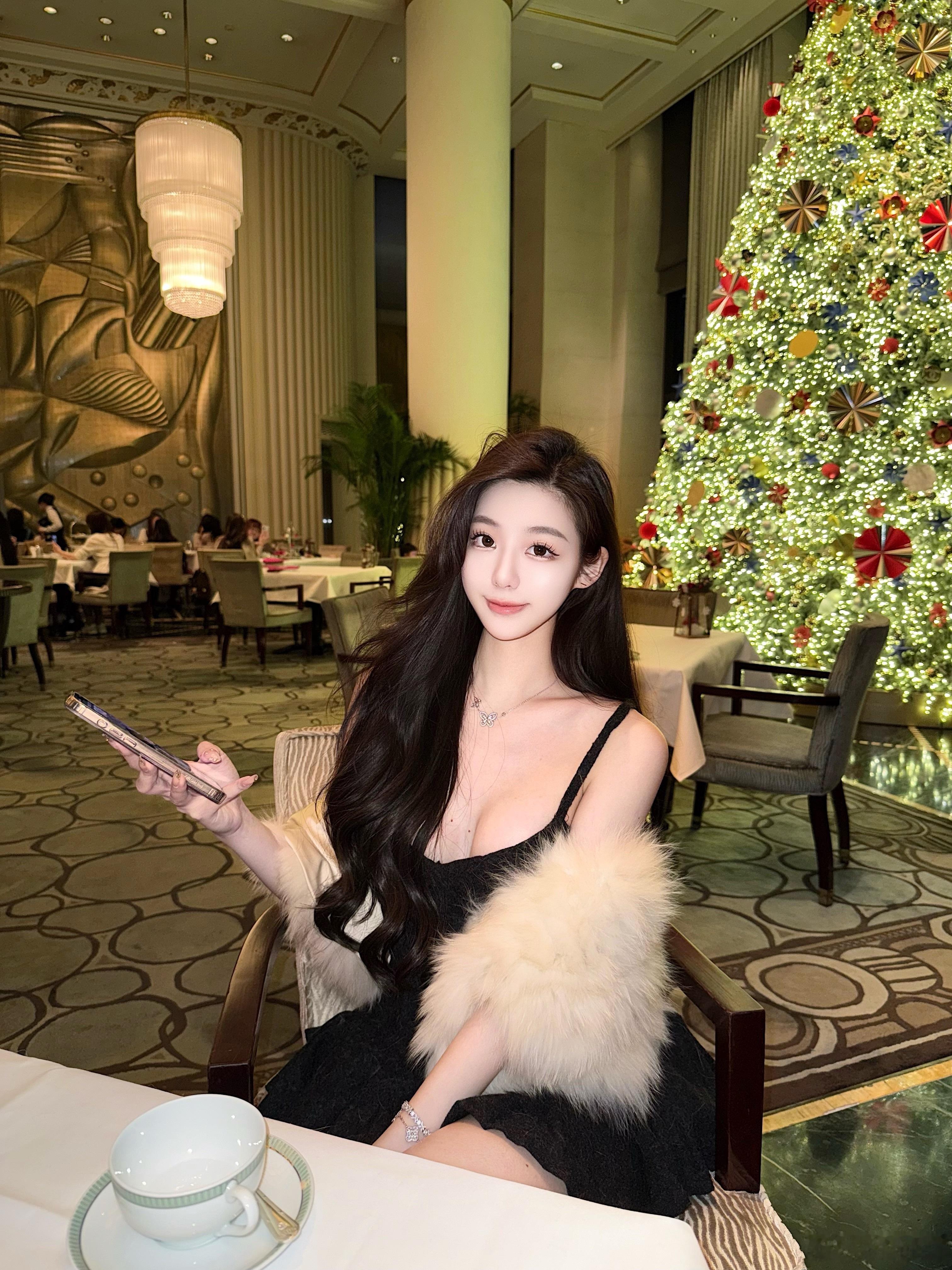 🍎叮叮当✧ 🧸🎄 