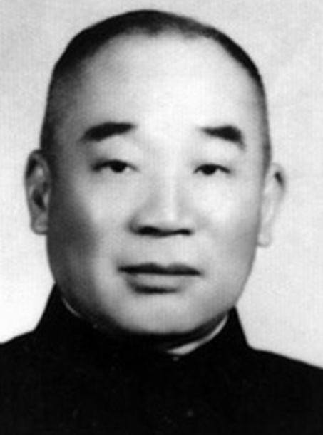 1953年，马寅初向毛主席建议实行计划生育，毛主席却强烈反对，当场否决了他的建议
