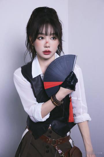 谁看徐梦洁跳舞不说牛 徐梦洁跳舞真的太牛啦！她的动作充满活力，就像一个永动机一样