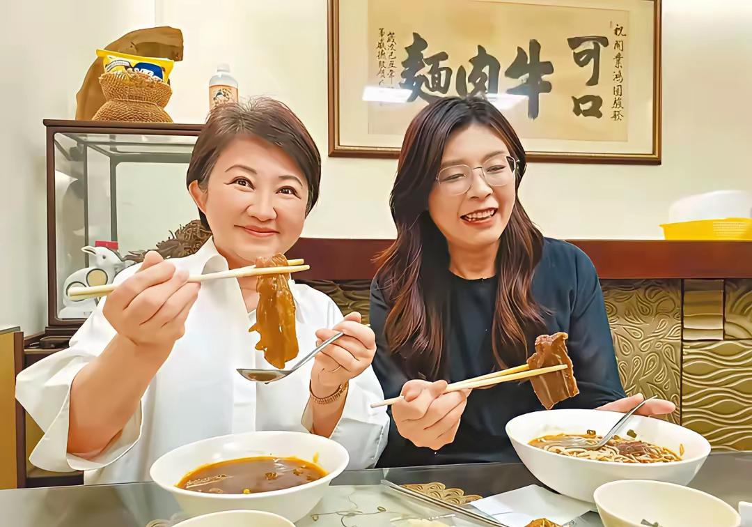 突发！郑丽文要“跑去日本窜访”高市早苗！洪秀柱急了：
​岛内政坛又掀起了波澜！