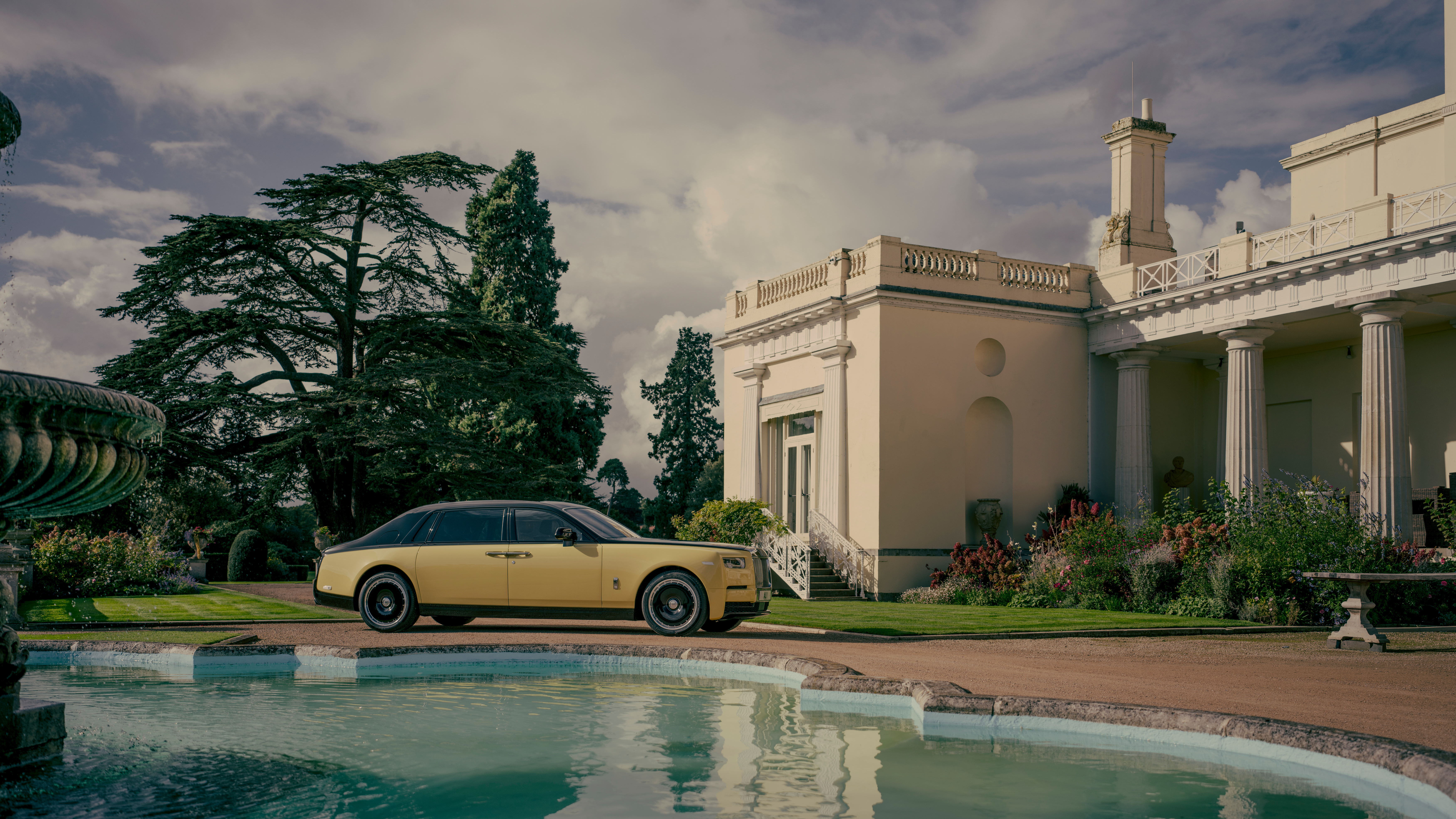 Rolls-Royce Phantom EWB "Goldfinger" #劳斯
