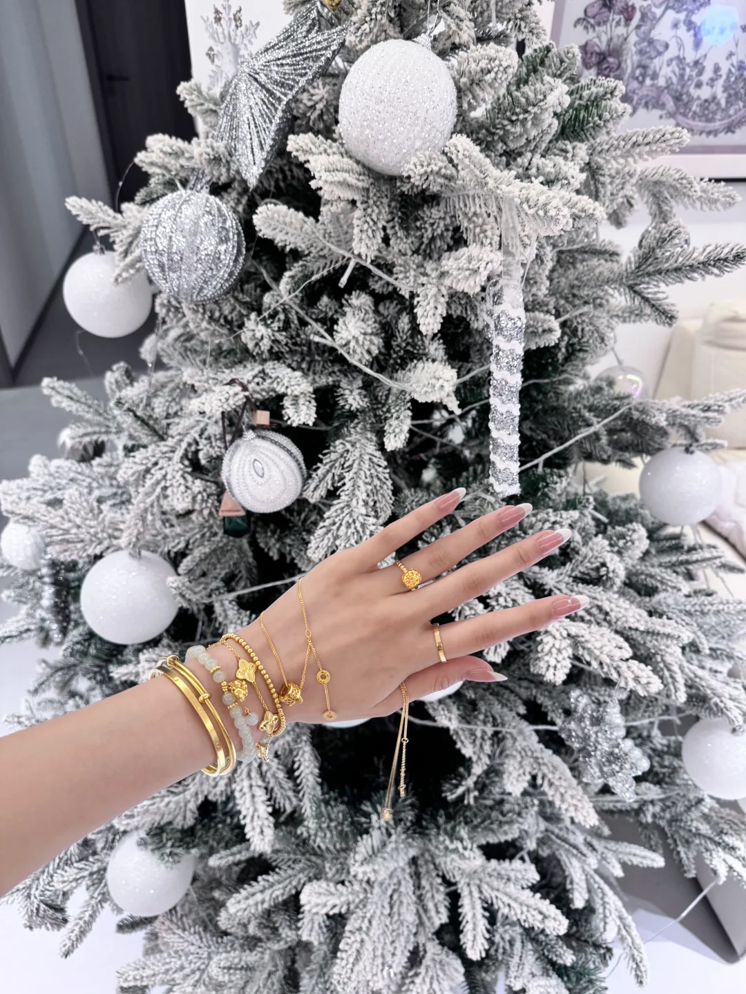 到岁数就稀罕买点金子