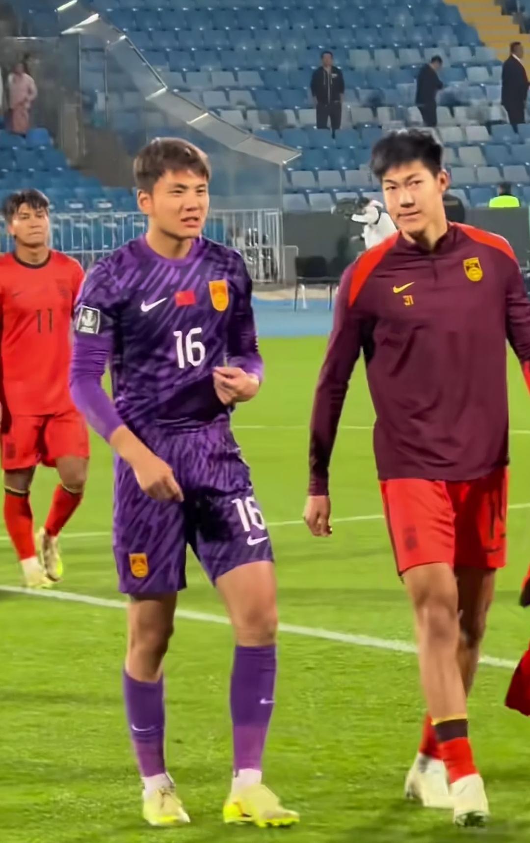 昨晚，要不是守门员李昊神勇发挥，估计主教练早就下课了！

昨晚U23亚洲杯的比赛