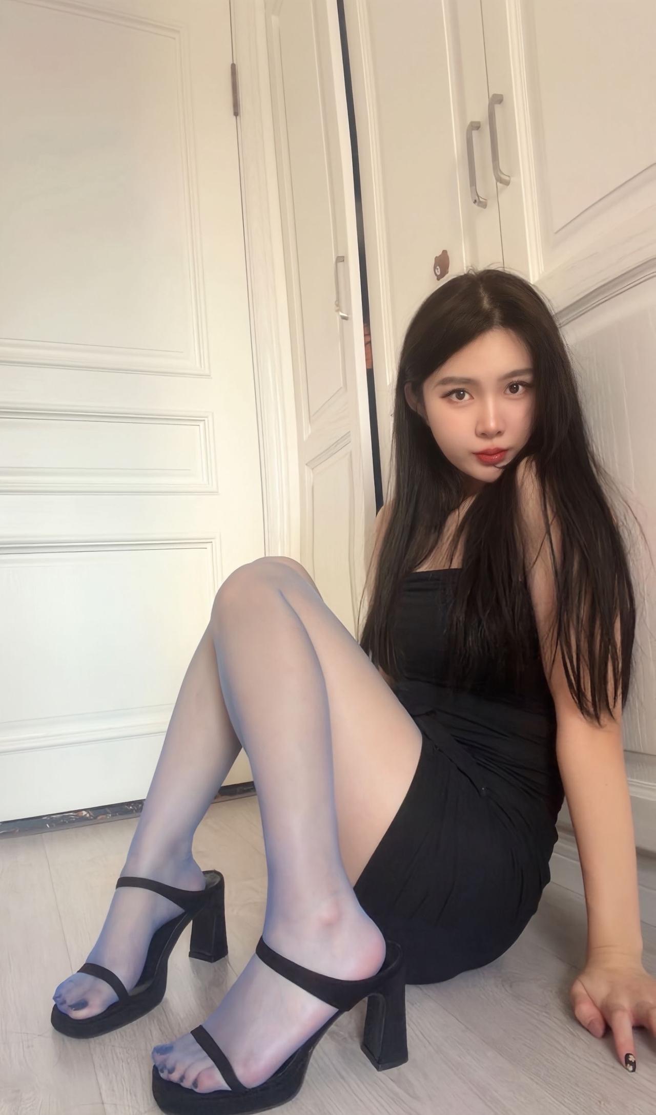 女生怎么穿搭会看上去很优雅