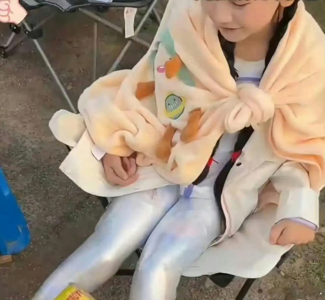 现在演员拍下水戏居然都要裹保鲜膜的吗？起到什么作用 