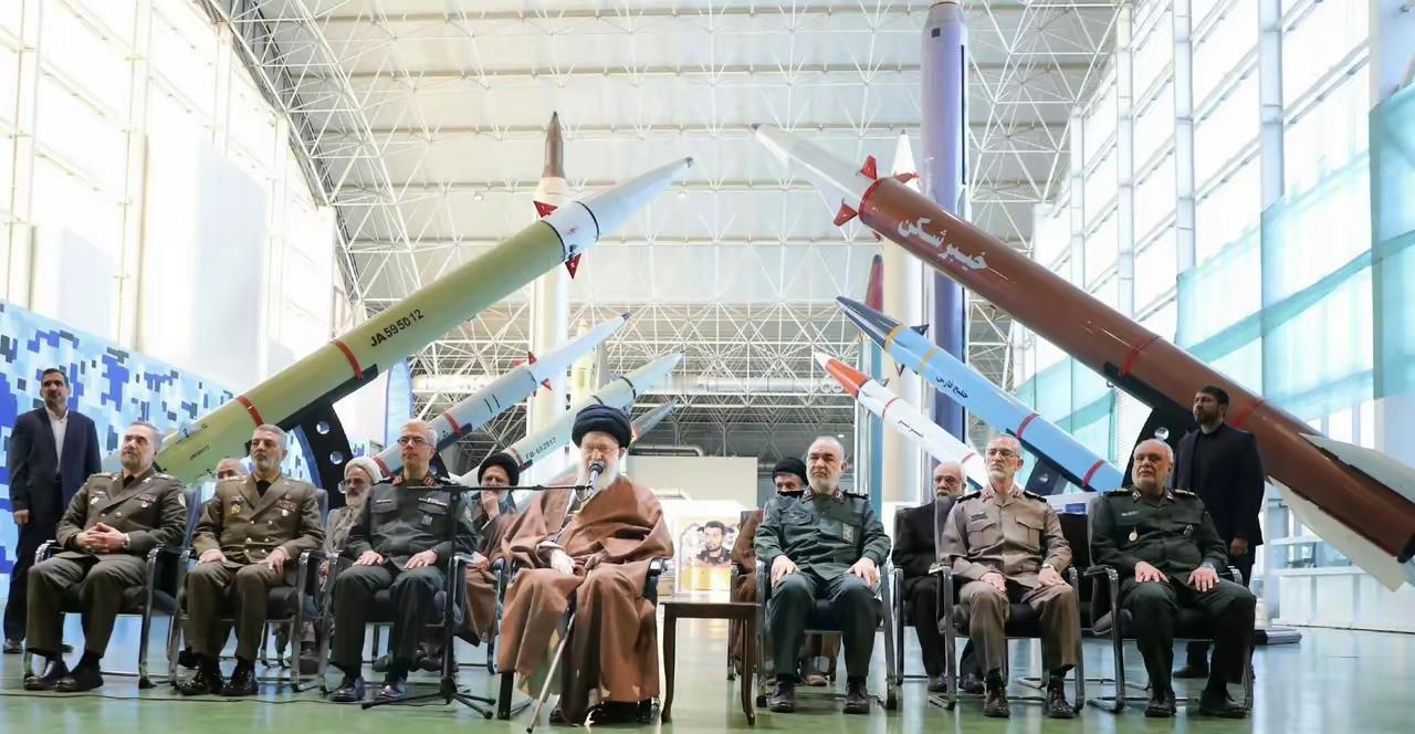 以色列和美国若再次打击伊朗，必将引发中东大乱，以色列恐损失惨重。
1月22日，相