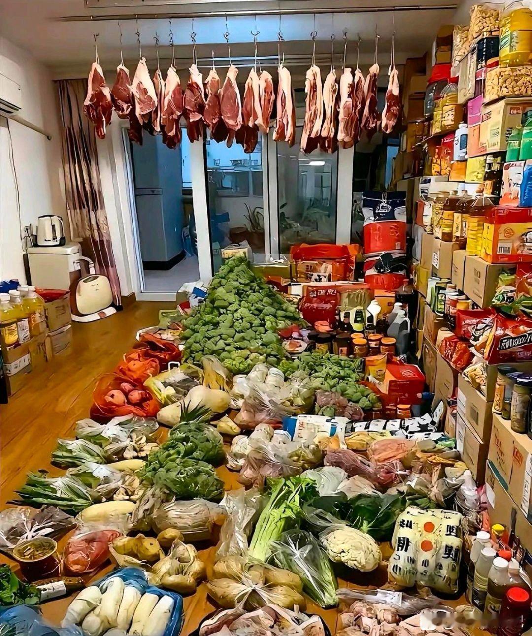 距春节还有三个月，网友晒过年囤货