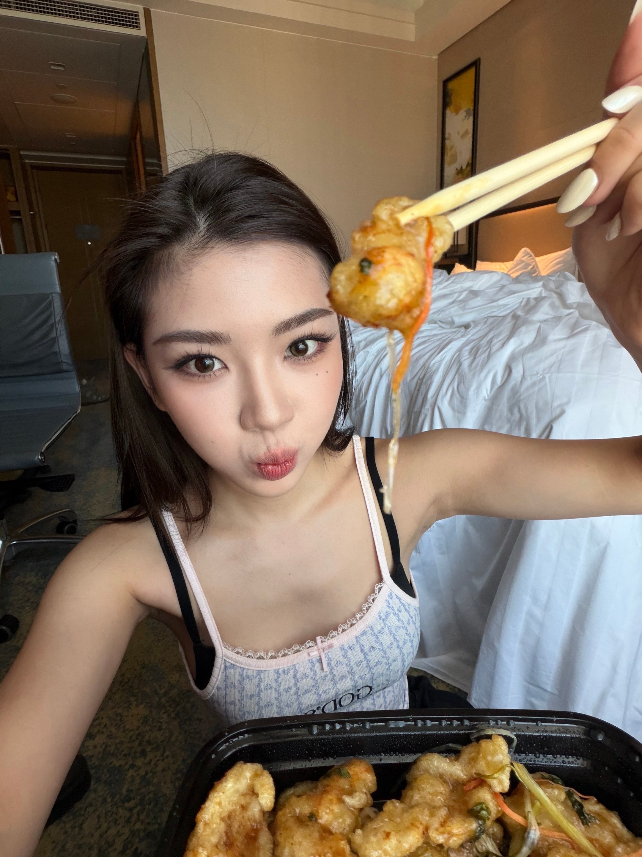 彩色的日子🌈🥔☀️🍲🍢🎂 